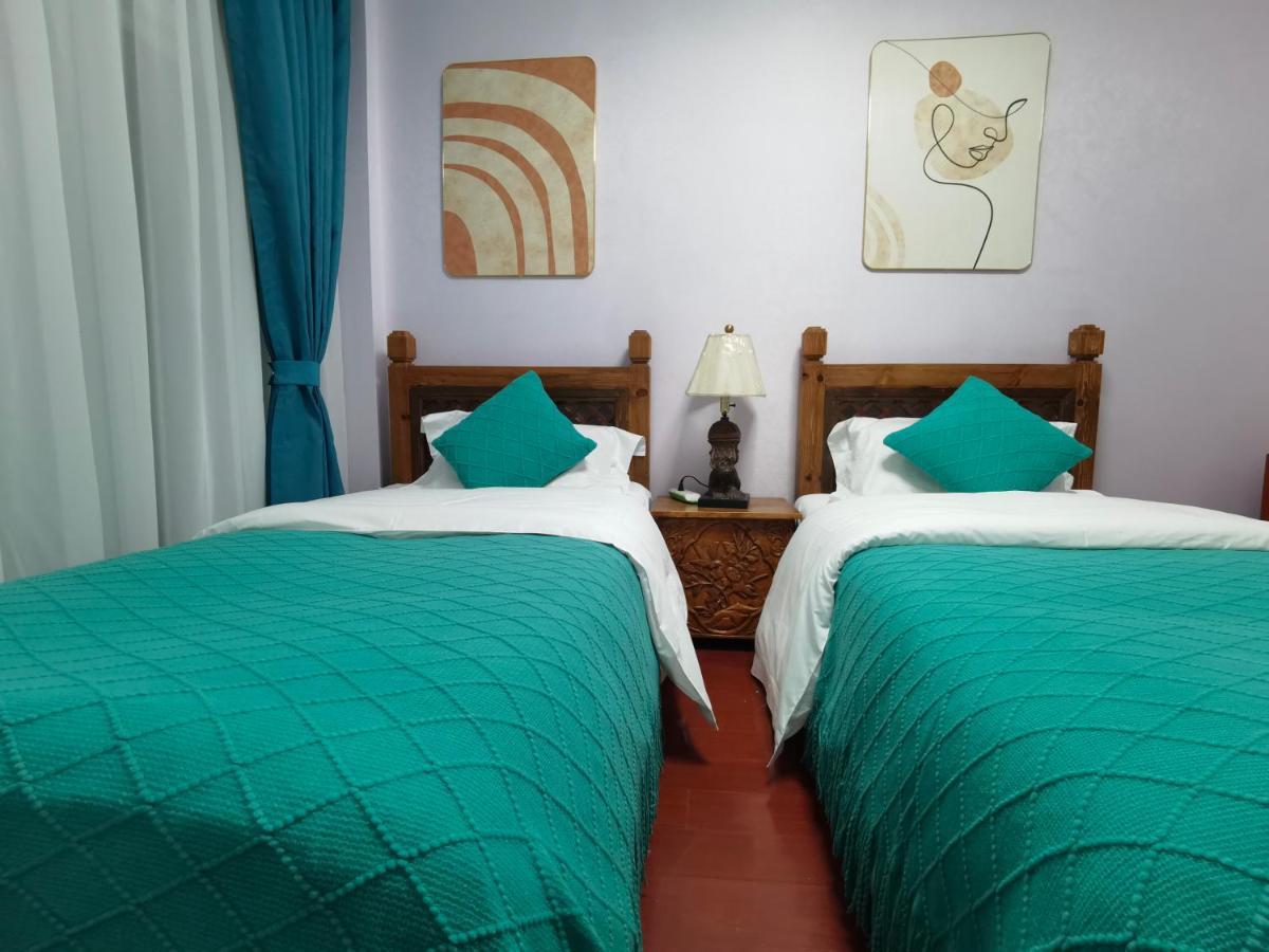 Mama Naxi Guesthouse Lijiang  Zewnętrze zdjęcie