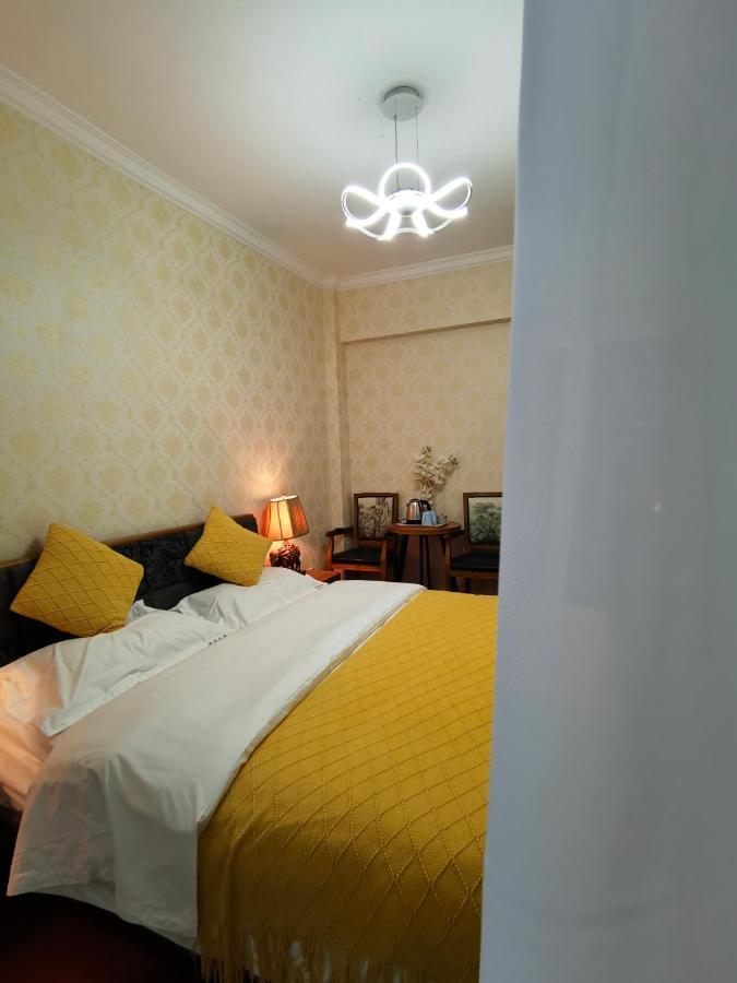 Mama Naxi Guesthouse Lijiang  Zewnętrze zdjęcie