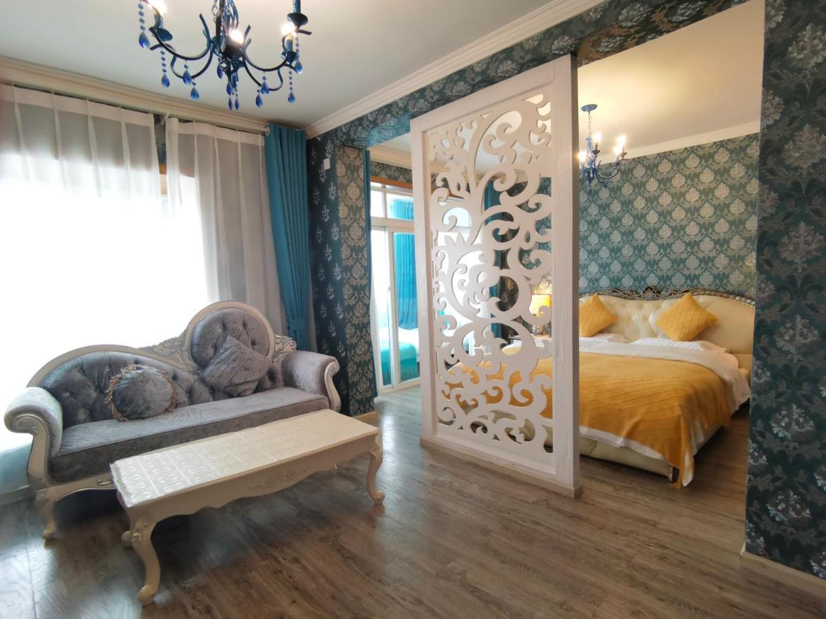 Mama Naxi Guesthouse Lijiang  Zewnętrze zdjęcie