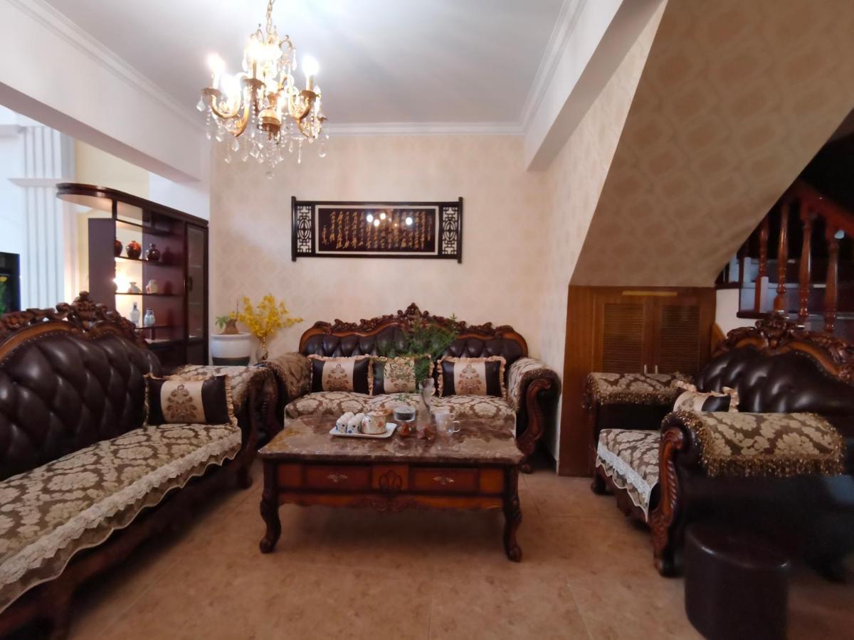 Mama Naxi Guesthouse Lijiang  Zewnętrze zdjęcie
